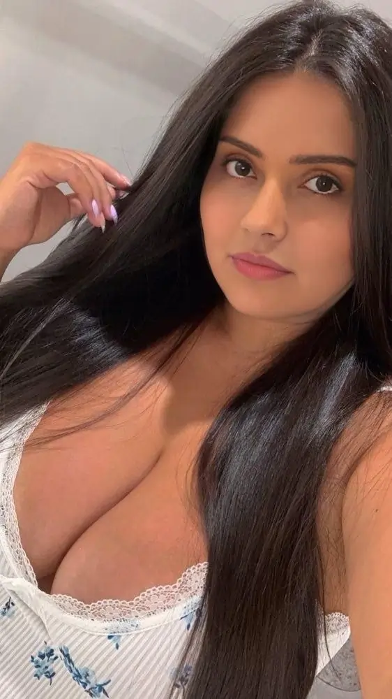 Riya Delhi Call Girl Service